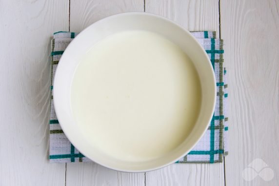 Панкейки на кислом молоке – фото приготовления рецепта, шаг 1