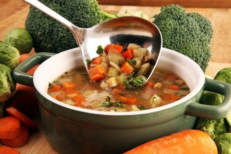 Гороховый суп из сухого гороха с овощами