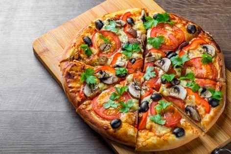 Овощная пицца с грибами