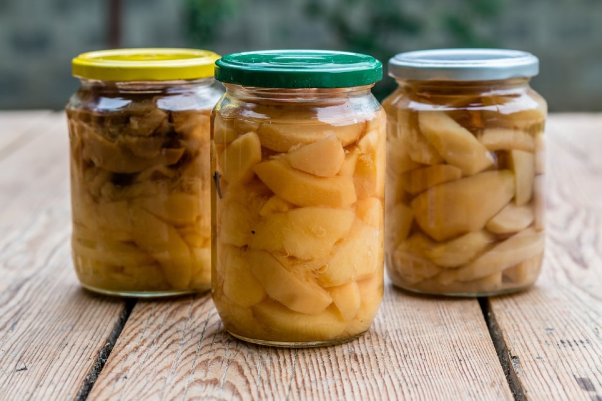 Компот из яблок и груш кусочками на зиму – простой и вкусный рецепт .