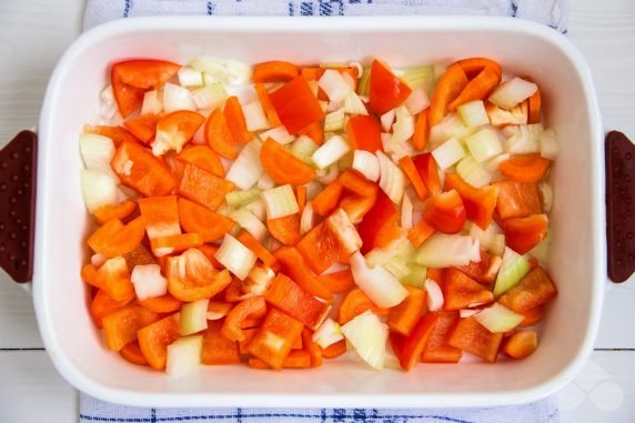 Вкусные свиные ребрышки с картошкой в духовке – простой пошаговый рецепт приготовления с фото