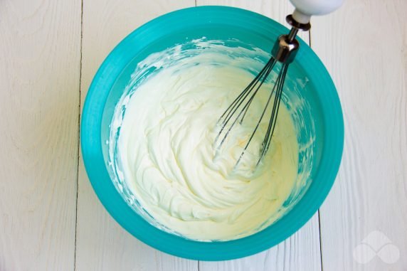 Простой и быстрый бенто-торт в домашних условиях – фото приготовления рецепта, шаг 4