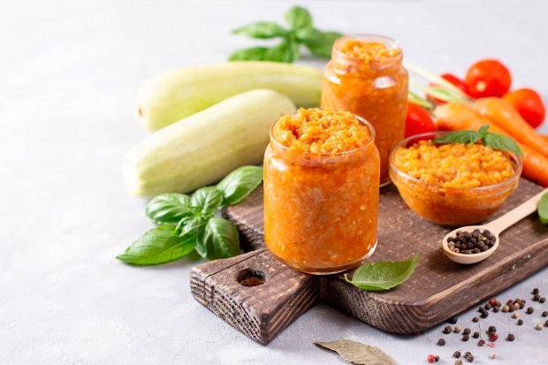 Zucchini caviar for the winter through a meat grinder