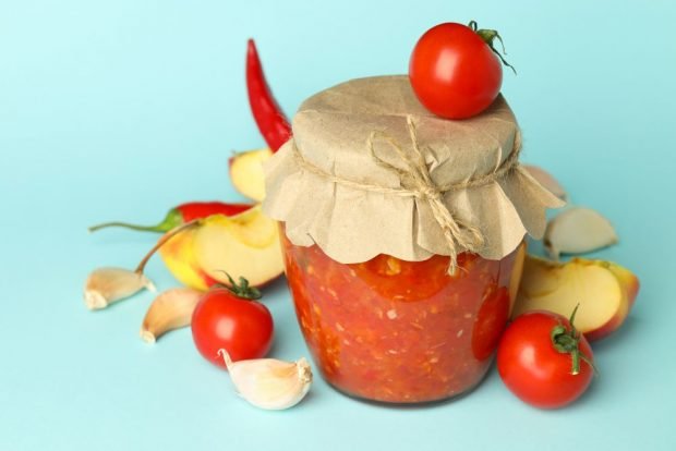 Огурцы с кетчупом чили на зиму — самый вкусный рецепт без стерилизации