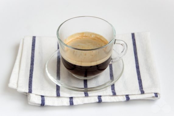 Кокосовый раф кофе – фото приготовления рецепта, шаг 1