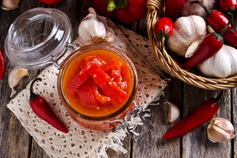 Лечо из болгарского перца с помидорами и фасолью на зиму