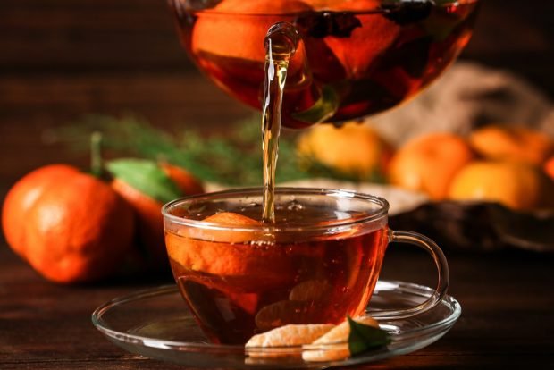Tea with mandarin
