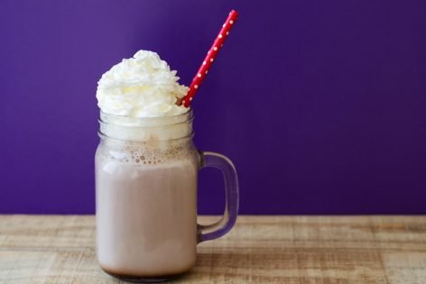 Молочный коктейль с какао