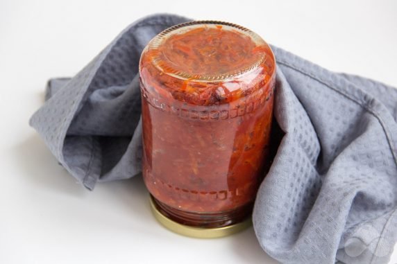 Борщ с капустой и томатной пастой на зиму в банках – фото приготовления рецепта, шаг 8