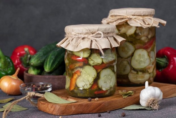 Салат из маринованного перца с чесноком на зиму рецепт с фото, как приготовить на sunnyhair.ru