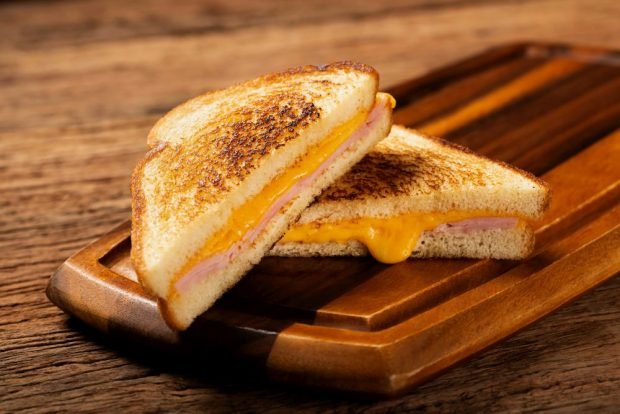 Современные Бутербродницы - Какие бывают приборы для приготовления горячих бутербродов и сэндвичей