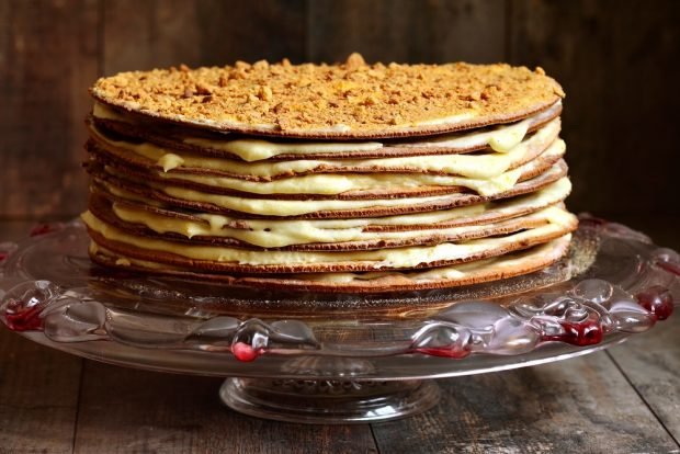 Медовые коржи для торта на сковороде - пошаговый рецепт приготовления с фото