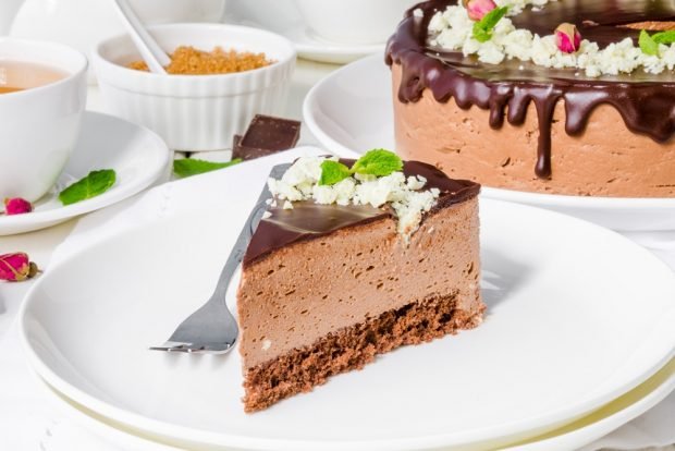 Как приготовить шоколадный бисквит для торта: рецепт с фото пошагово