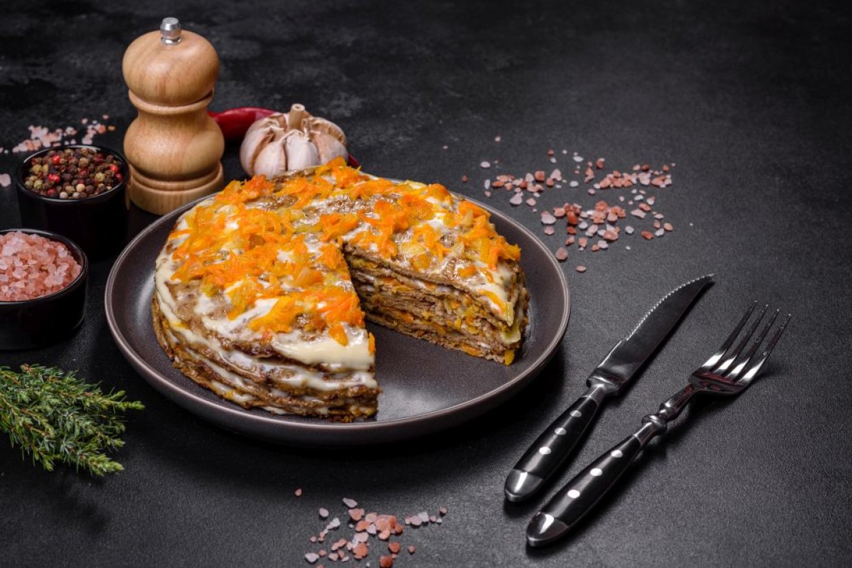 Популярный печеночный торт - рецепт с фото пошагово