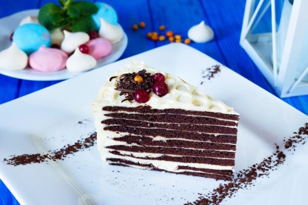 Шоколадный торт на сковороде за 50 минут — рецепт с фото