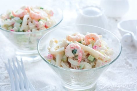 Рецепты салатов с кальмарами вкусные и простые с фото