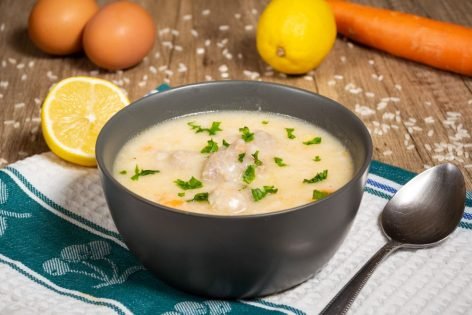 Сливочный суп с фрикадельками