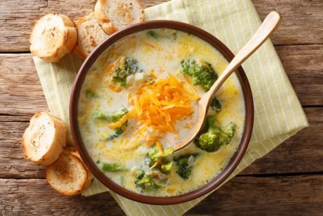 Овощной суп с плавленым сыром